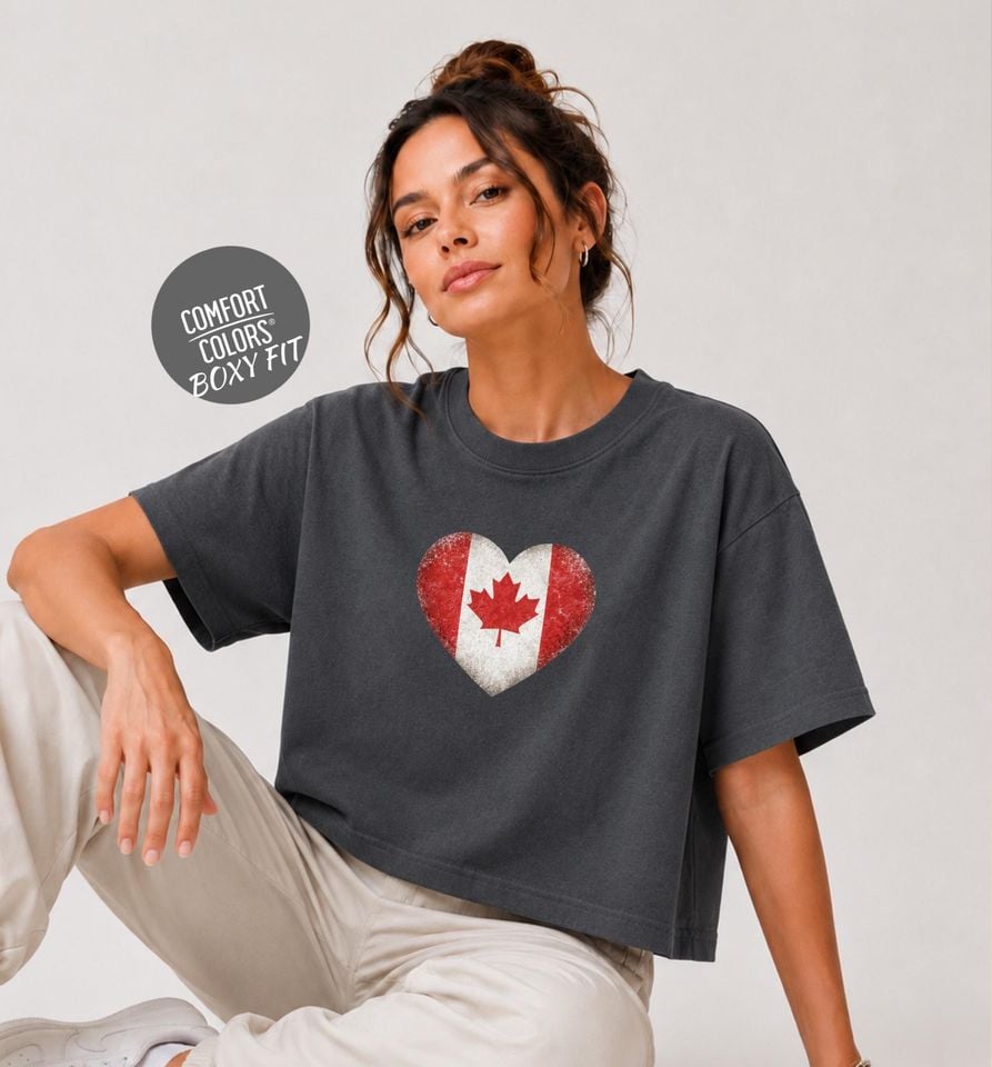 Retro Canada Soccer 2026 Women Soccer Boxy Tee World Cup 2026 Tee for Summer
