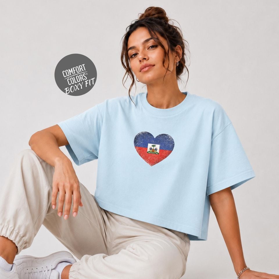 Retro Haiti Soccer 2026 Women Soccer Boxy Tee World Cup 2026 Tee for Summer
