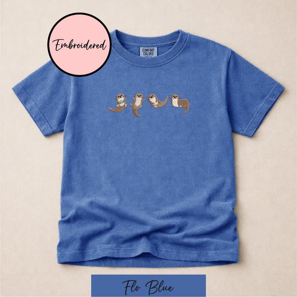 Comfort Colors Embroidered Otter T-Shirt, Sea Otter Holding Shell Tee, Animal Lover Gift, River Otter Shirt, Floating Otter Embroidery Tee