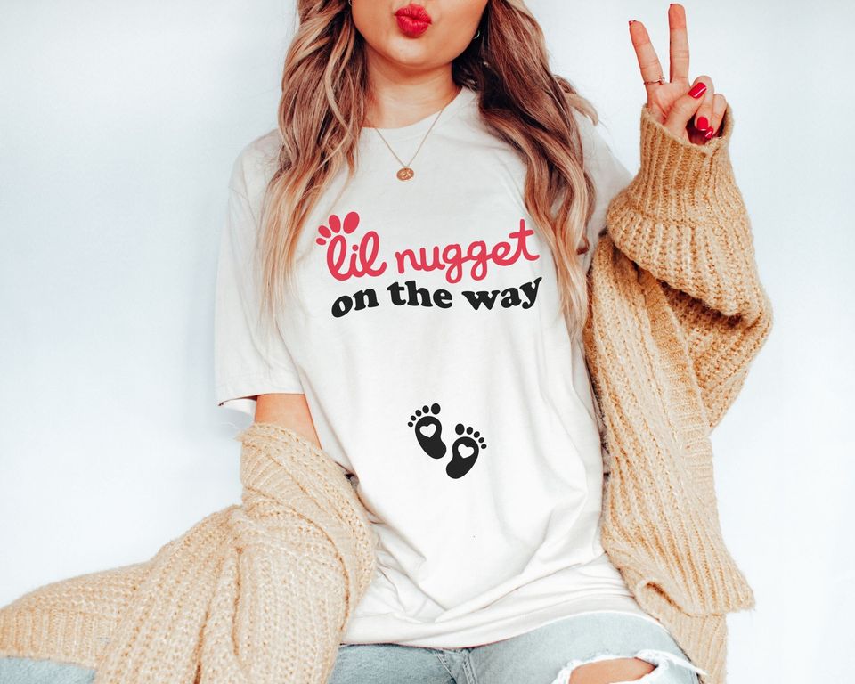 Lil Nugget on the Way Pregnancy Announcement Shirt Chicken Nugget Baby Shower Fast Food Gender Reveal Chick Gift for Expecting Wife