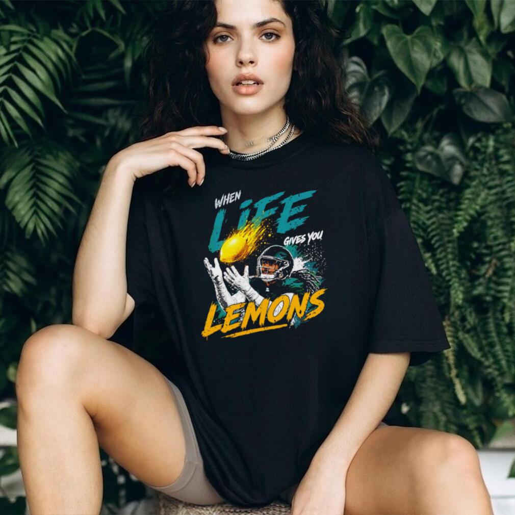 AJ Brown When Life Gives You Lemons Philadelphia Football Fans Vintage Style Men T Shirt