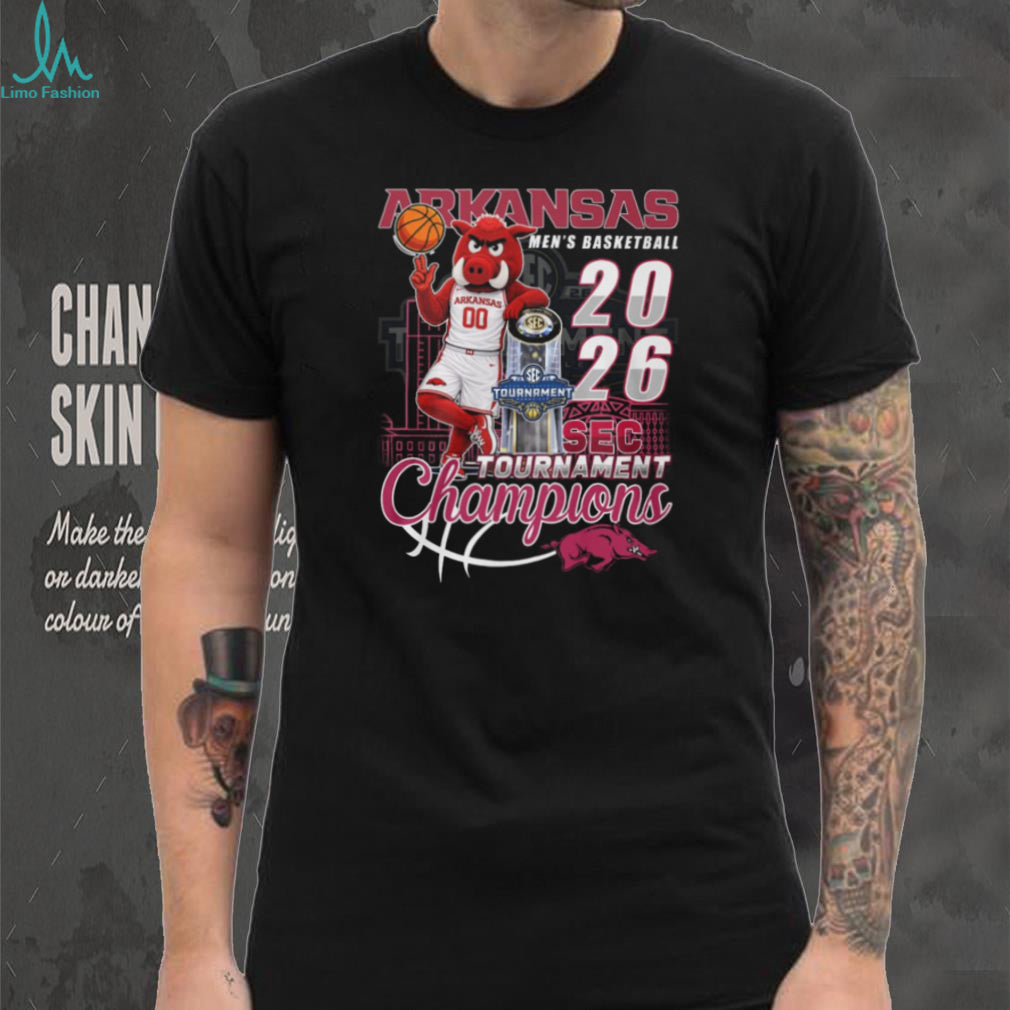 Arkansas Razorbacks 2026 SEC Champions Mascot Big Red Trophy Men’s Basketball T Shirt