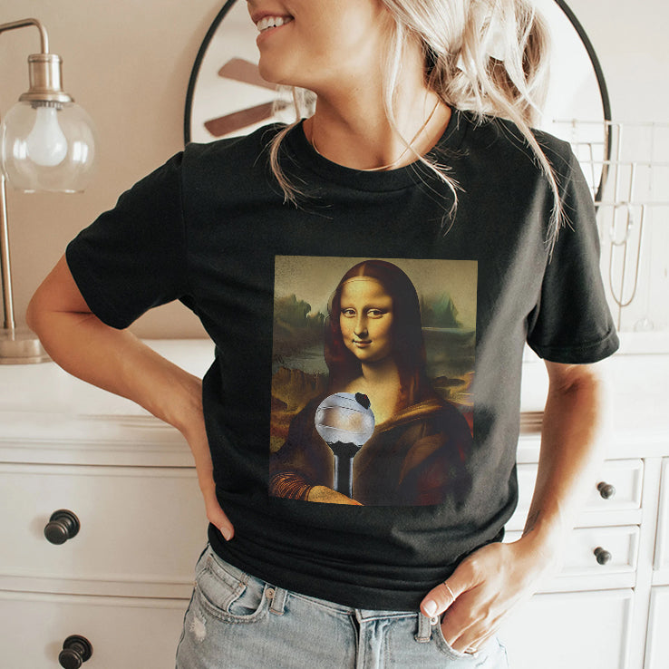 BTS J-hope Mona Lisa Holding ARMY Bomb T Shirt
