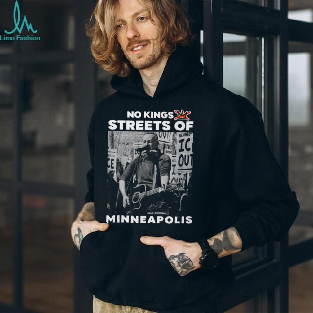 Bruce SpringsT Shirtn No Kings Streets of Minneapolis Graphic T Shirt