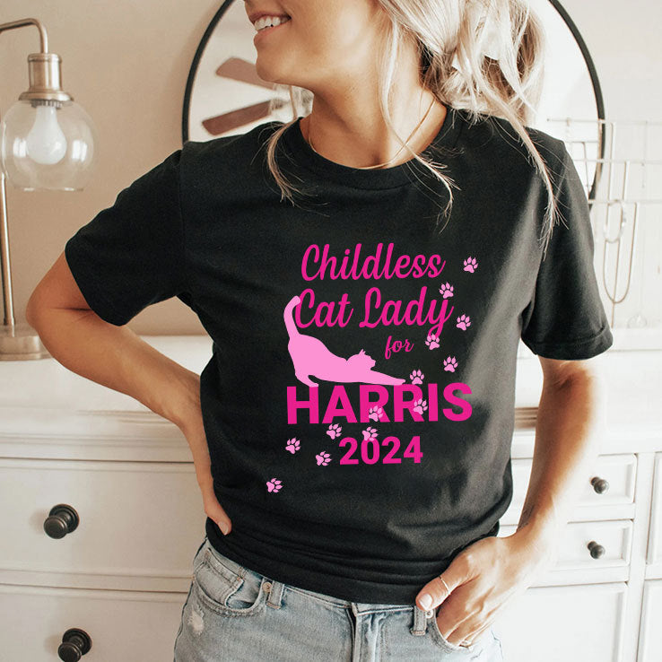 Childless Cat Lady For Harris 2024 T Shirt