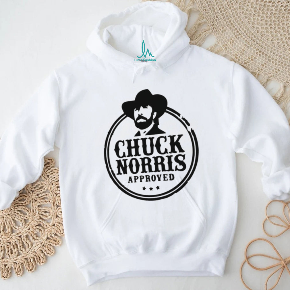 Chuck Norris Approved Retro Circle Logo Graphic T Shirt