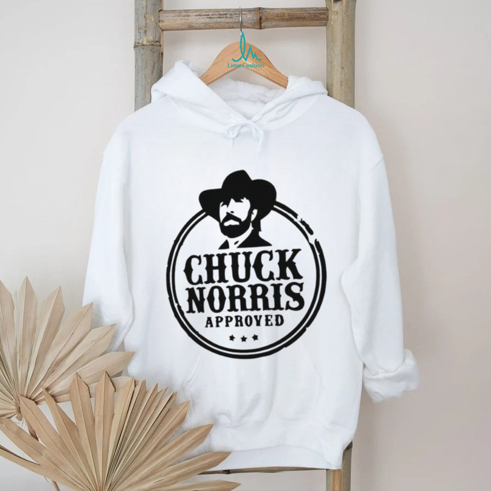 Chuck Norris Approved Retro Circle Logo Graphic T Shirt