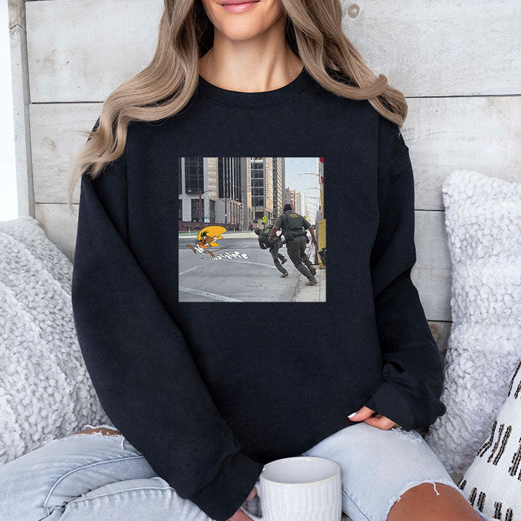 Cyclist Taunting ICE Agents T Shirt