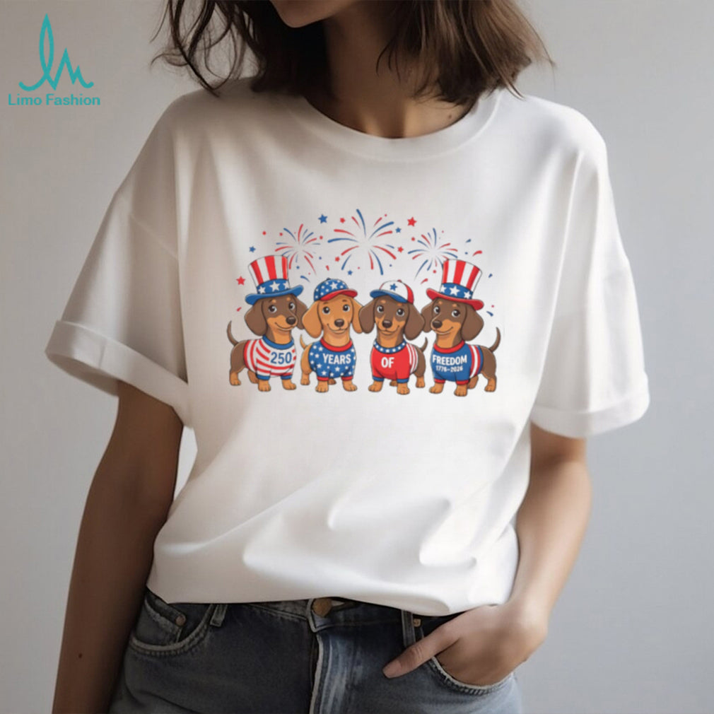 Dachshund Dogs 4th Of July 250 Years US Freedom T Shirt