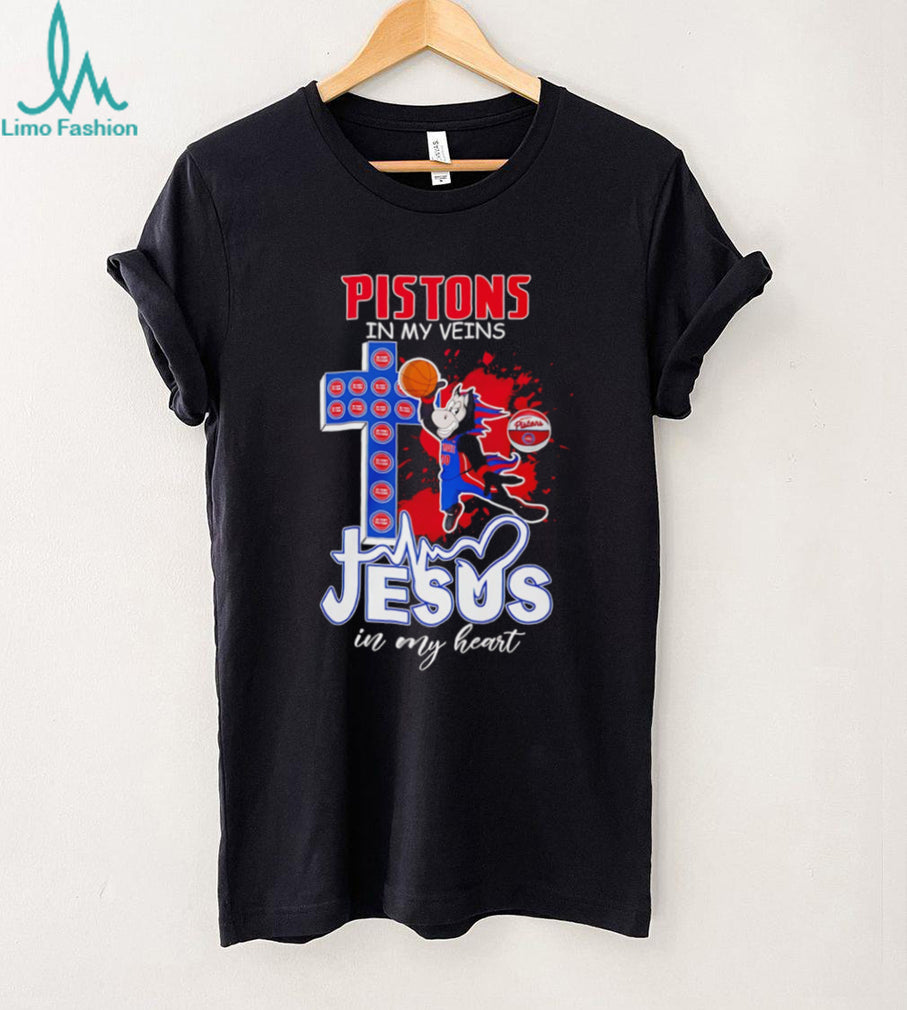 Detroit Pistons Basketball Hooper Mascot Cross Jesus In My Heart Fans Vintage Men T Shirt