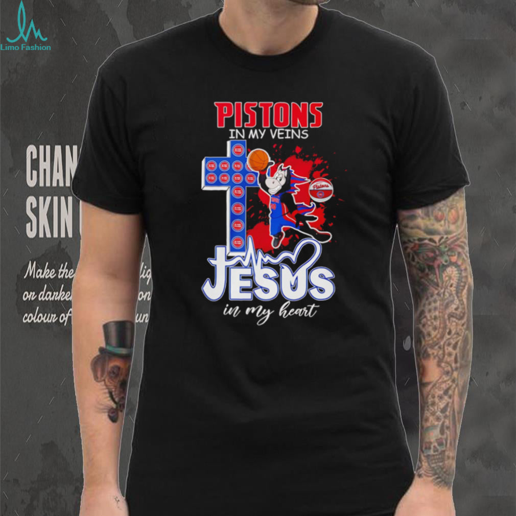 Detroit Pistons Basketball Hooper Mascot Cross Jesus In My Heart Fans Vintage Men T Shirt