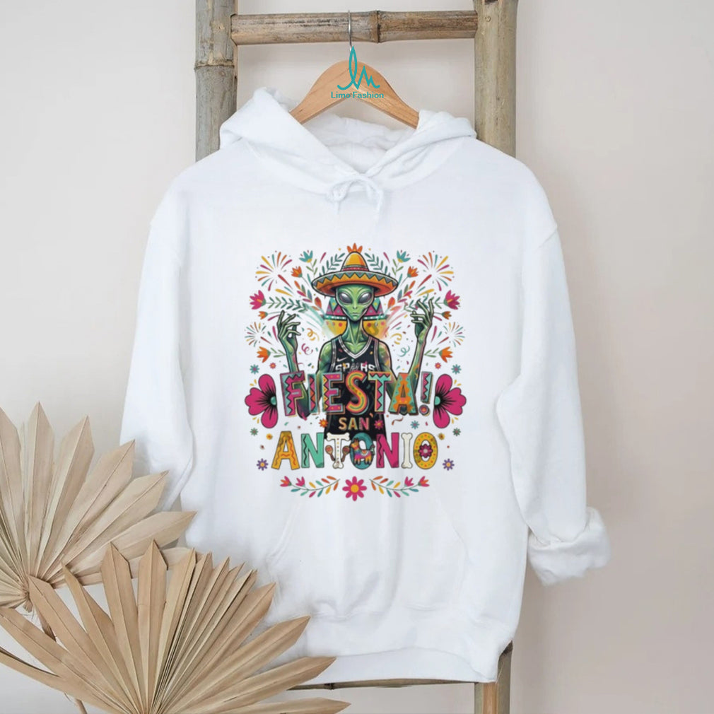 Fiesta San Antonio Alien Sombrero Spurs Basketball White Graphic T Shirt