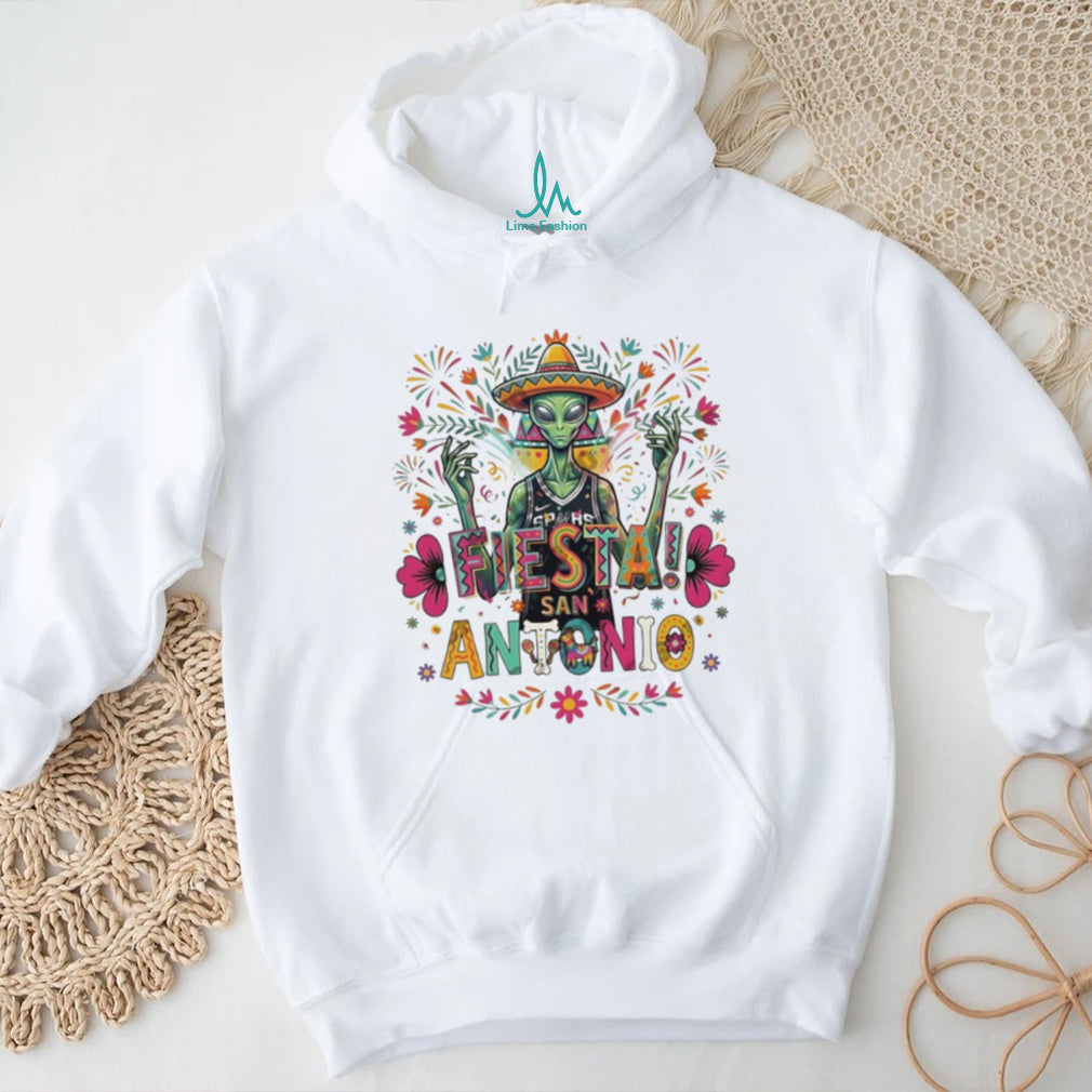 Fiesta San Antonio Alien Sombrero Spurs Basketball White Graphic T Shirt