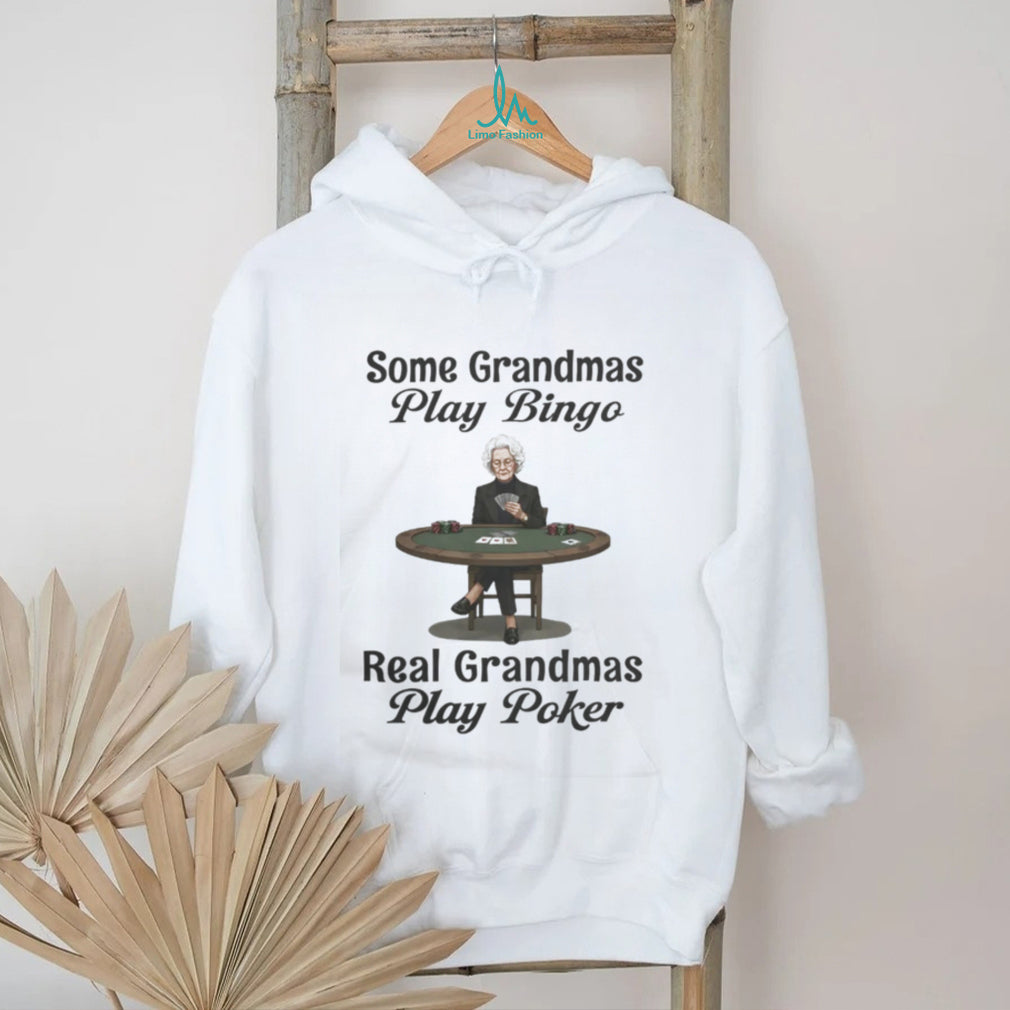 Grandma Playing Poker Card Player Gambling Hobby T Shirt (1)