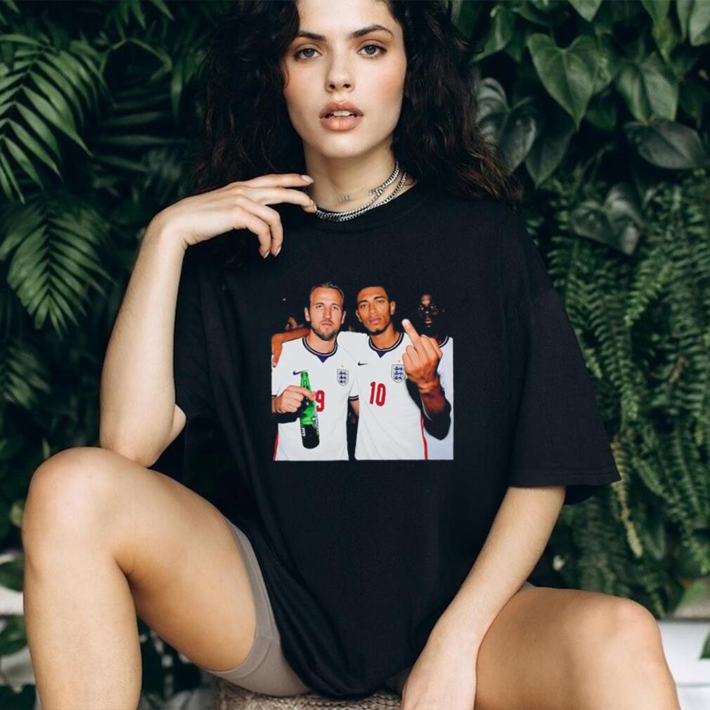 Harry Kane and Jude Bellingham England 2026 World Cup middle finger shirt