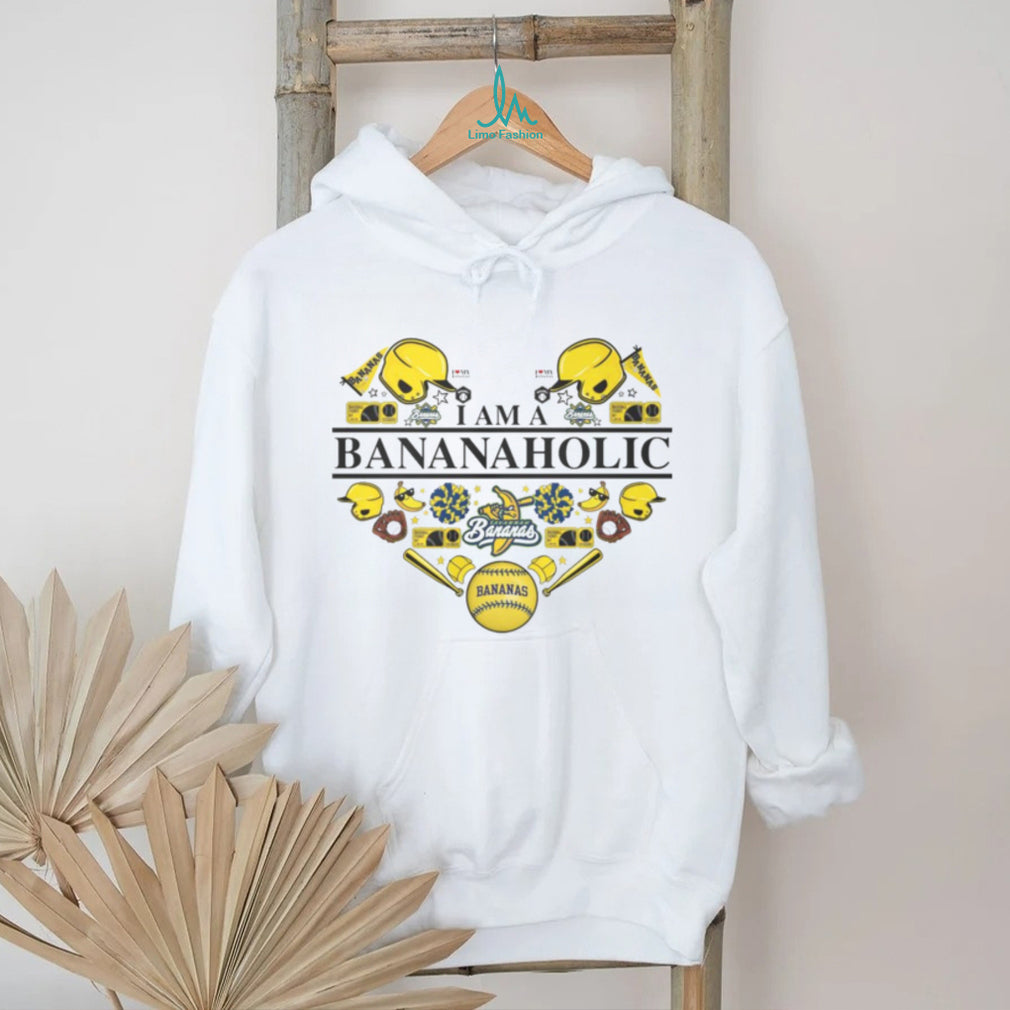 I Am A Bananaholic Heart Baseball Gear Savannah Fan T Shirt
