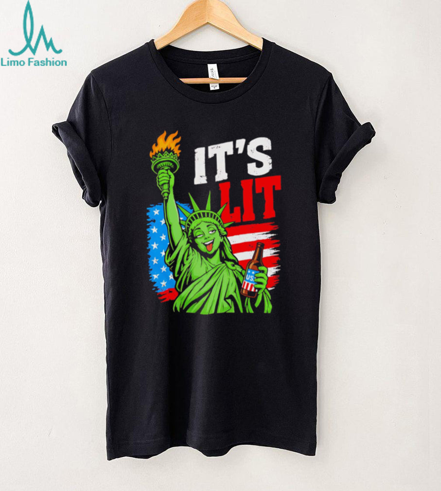 It’s Lit Statue Of Liberty Drinking Beer Fourth Of July Vintage American Flag T Shirt