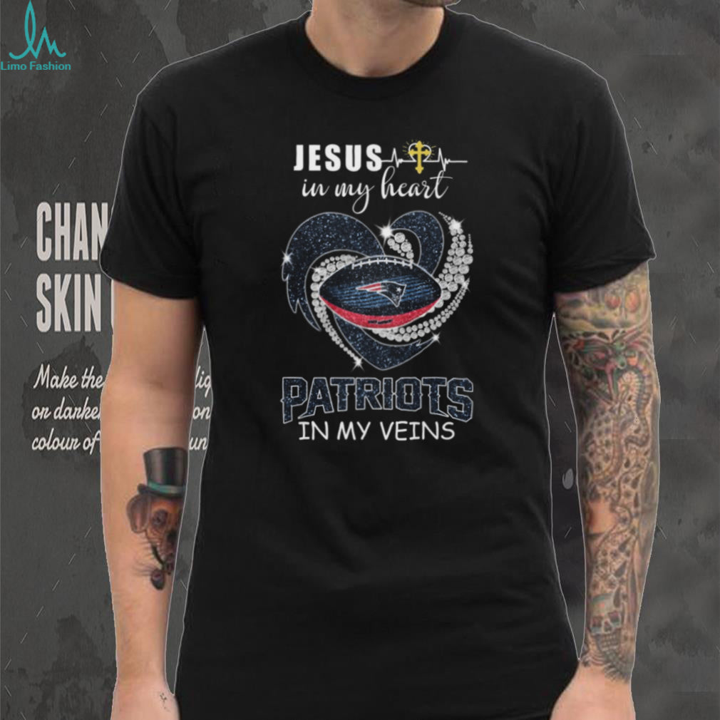 Jesus In My Heart Patriots In My Veins New England Football Faith Glitter Graphic T Shirt