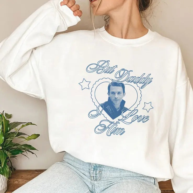 Jonathan Bailey But Daddy I Love Him T Shirt
