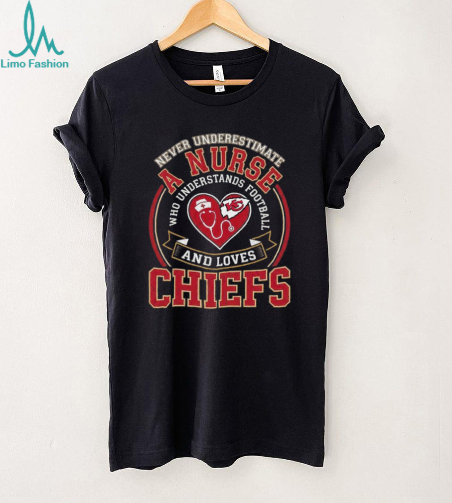 Kansas City Chiefs Football Nurse Stethoscope Heart Vintage Red Fan Men Women T Shirt