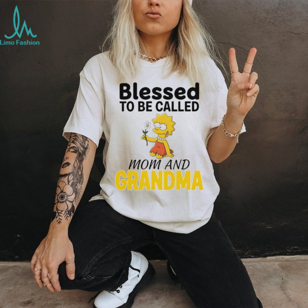 Lisa Simpson Blessed To Be Called Mom And Grandma T Shirt
