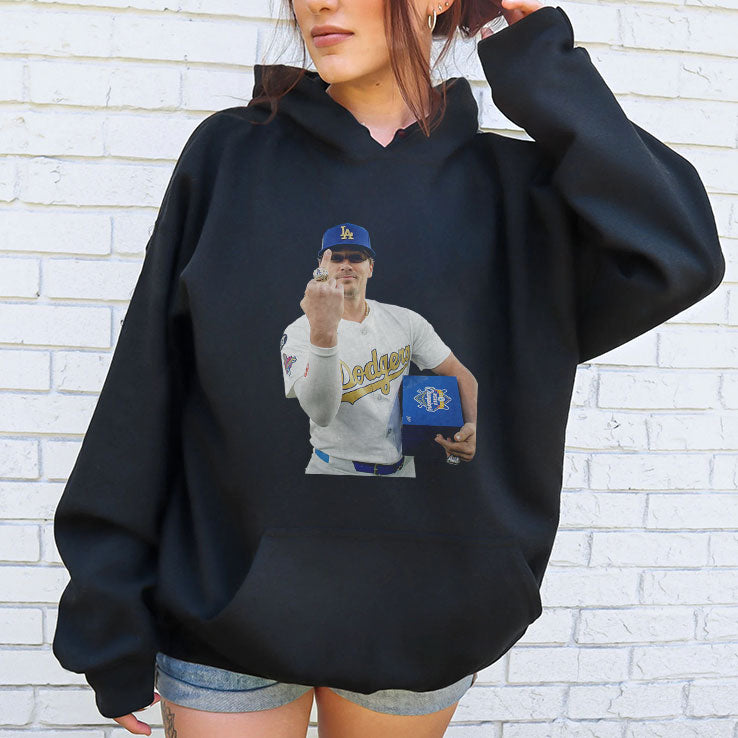 Los Angeles Dodgers Kike Hernandez Ring Middle Finger T Shirt