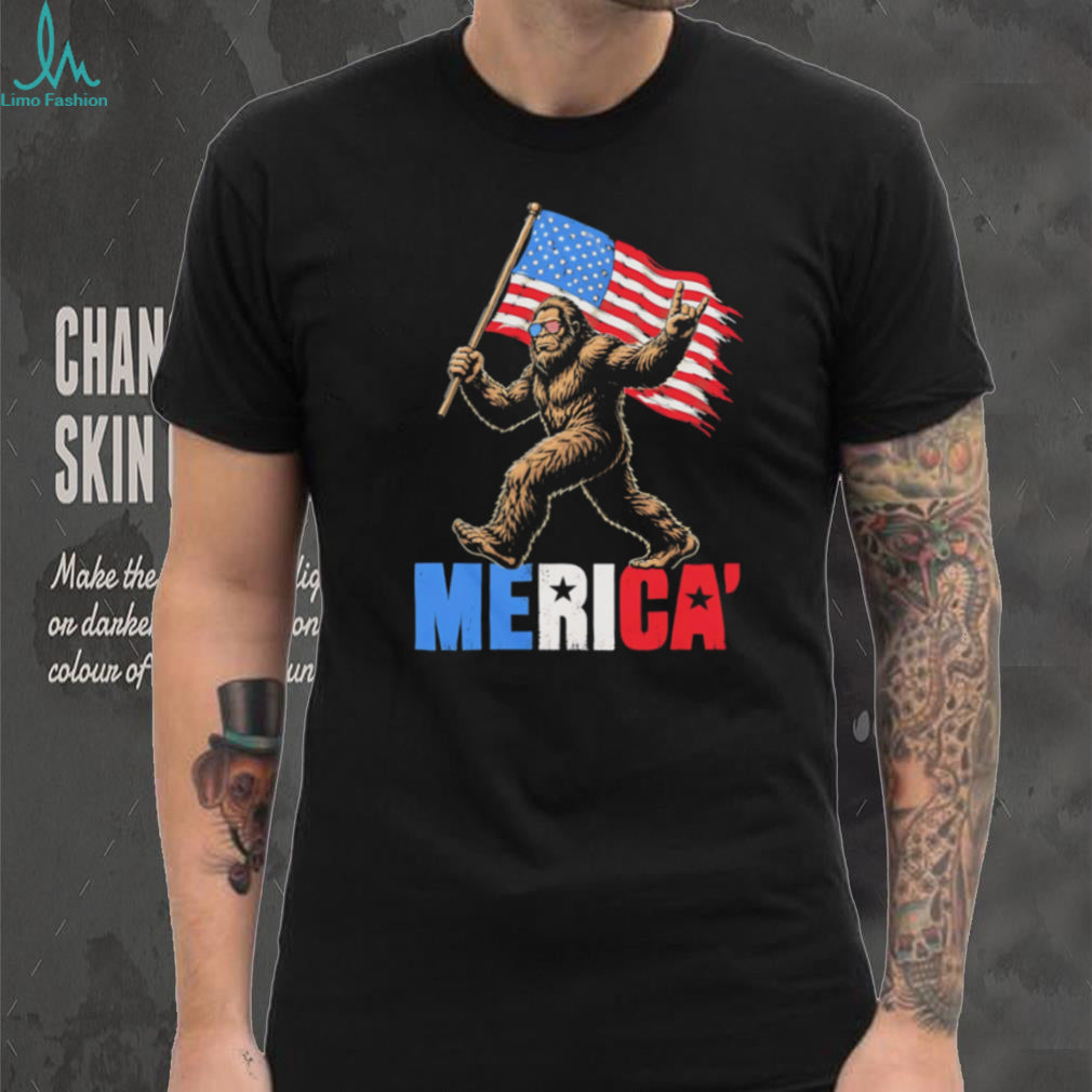 Merica Bigfoot Sasquatch Holding American Flag Patriot Graphic T Shirt
