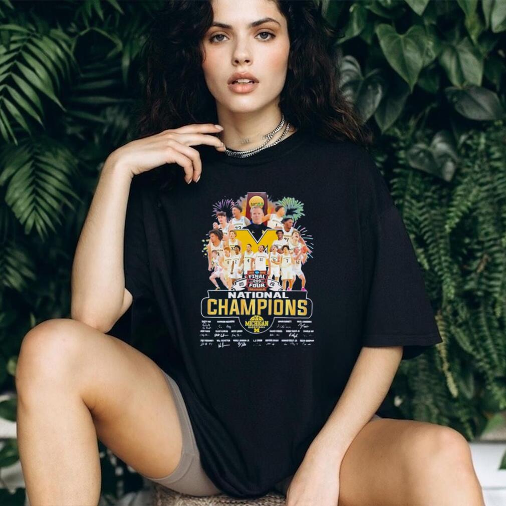 Michigan Wolverines 2026 National Champions Team Roster & Signatures T Shirt