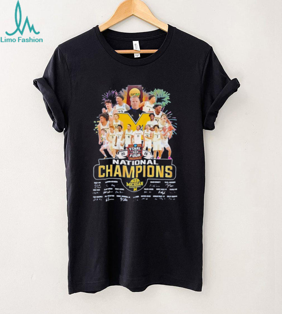 Michigan Wolverines 2026 National Champions Team Roster & Signatures T Shirt