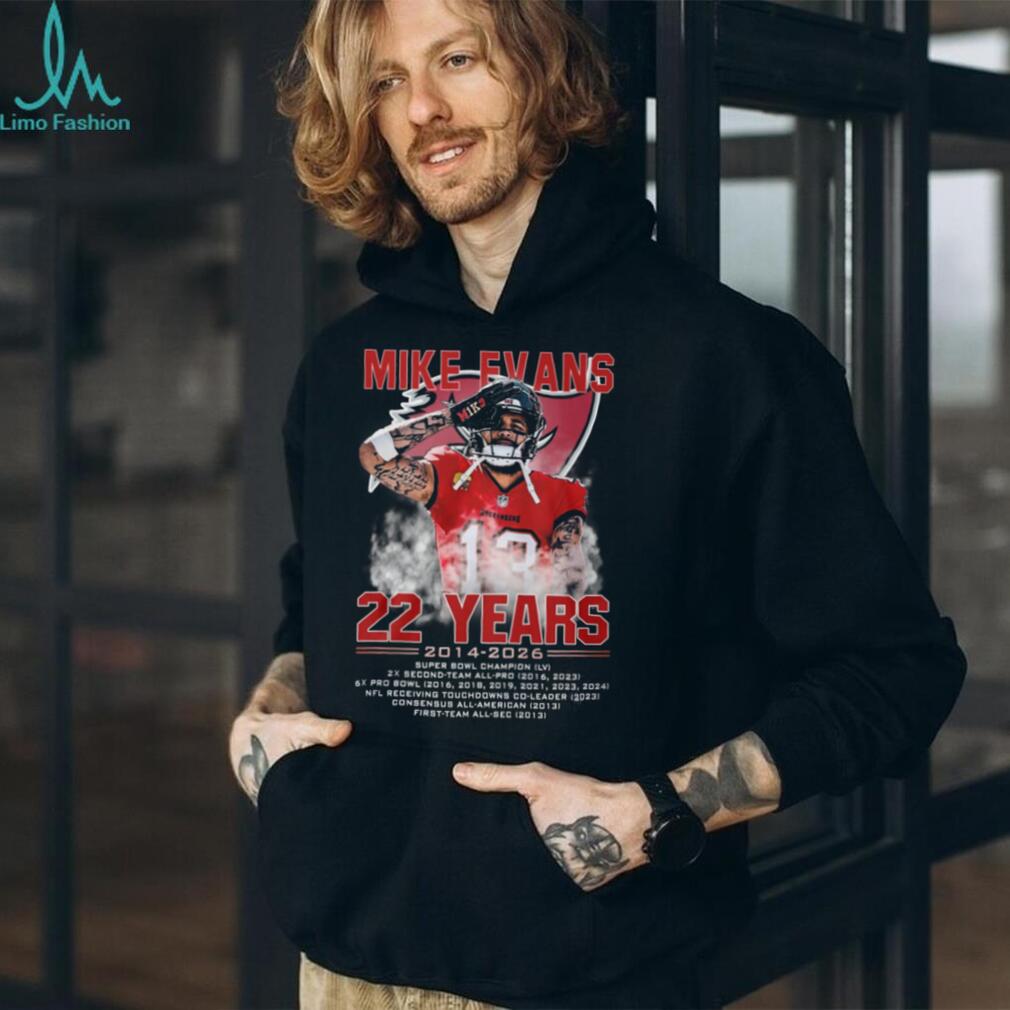 Mike Evans Tampa Bay Buccaneers 22 Years 2014 2026 Career Stats Tribute T Shirt
