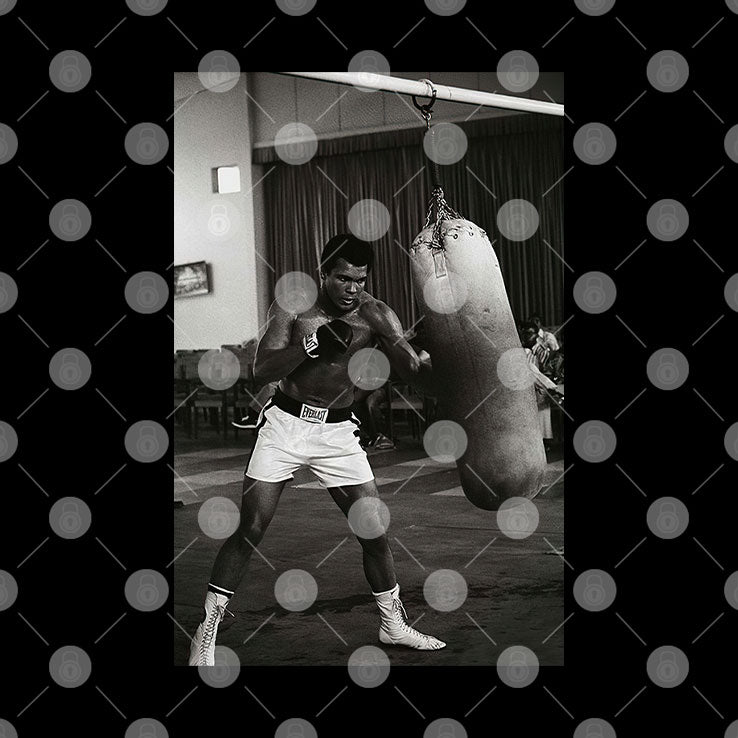 Muhammad Ali 60s Training Boxing Punches On Punching Bag T Shirt