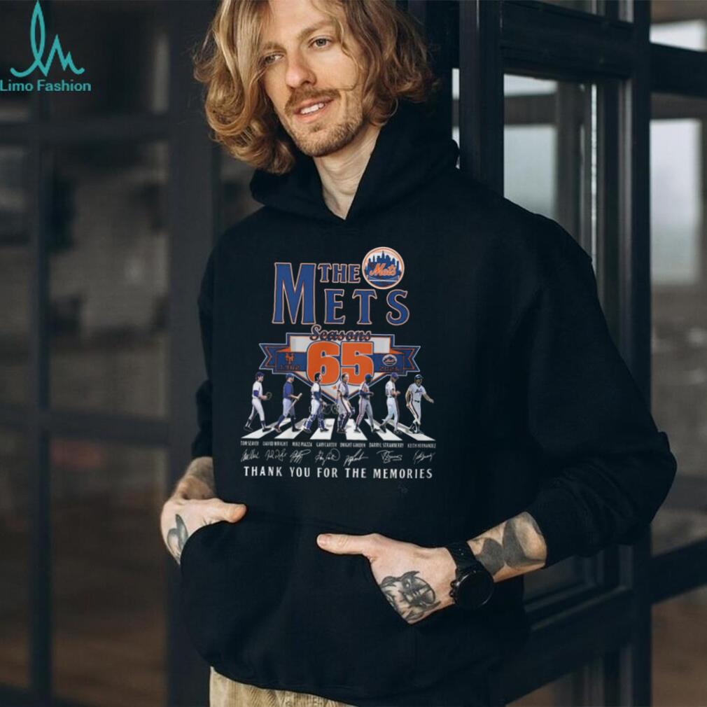 New York Mets 65 Seasons 1962 2026 Legends Memories Signatures T Shirt