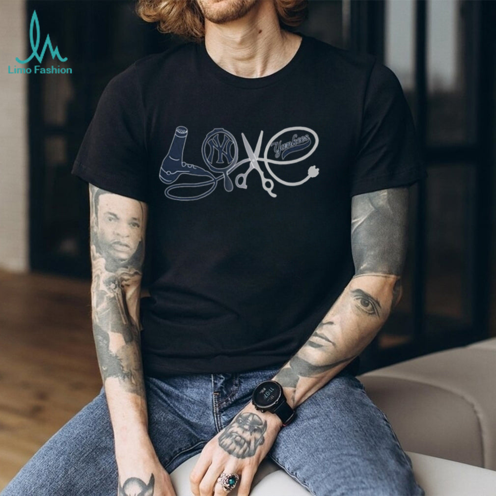 New York Yankees Love Hair Stylist Cosmetology Tools Graphic T Shirt