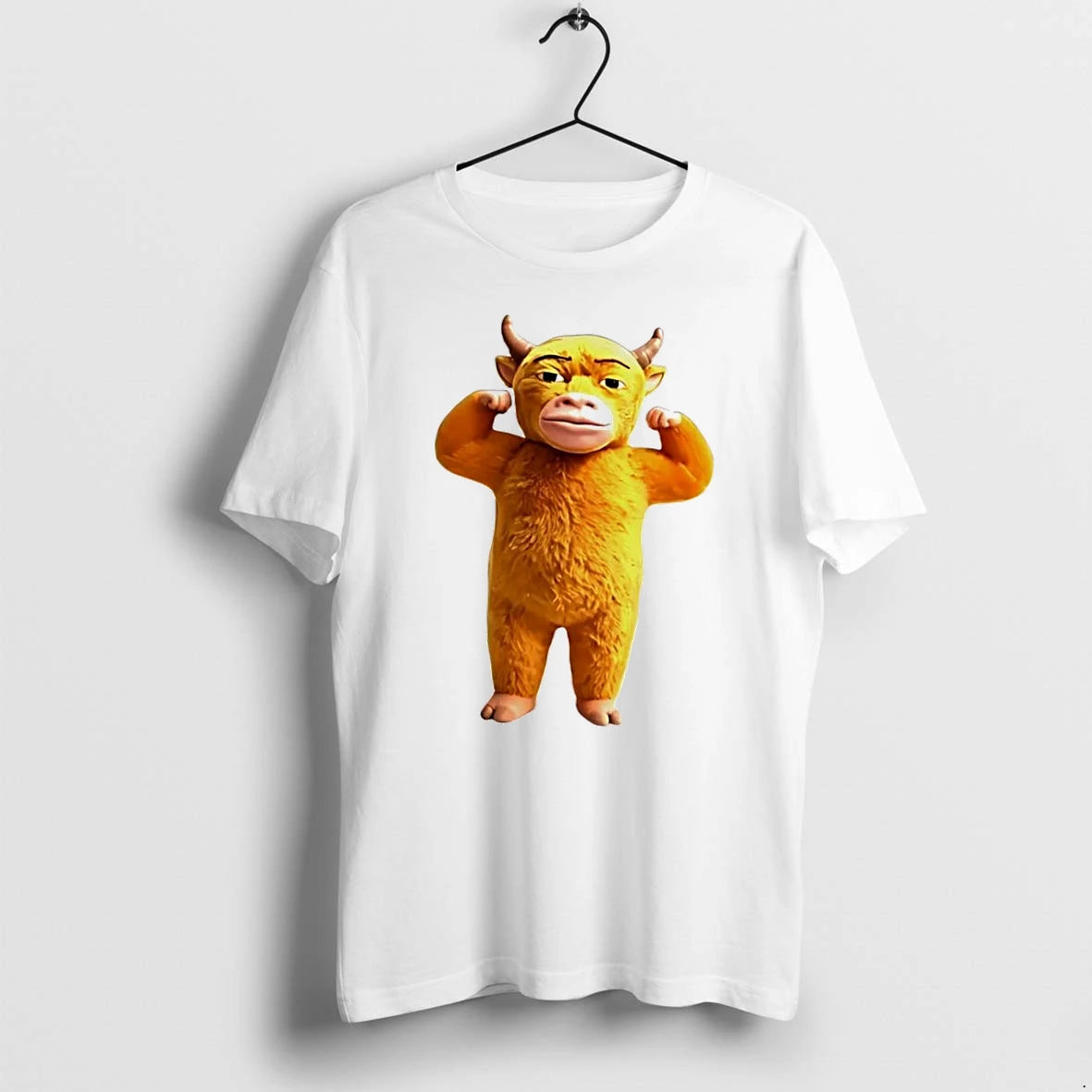 Officials 3d Cartoon Golden Furred Horned Bull White Womens T Shirt Sweater