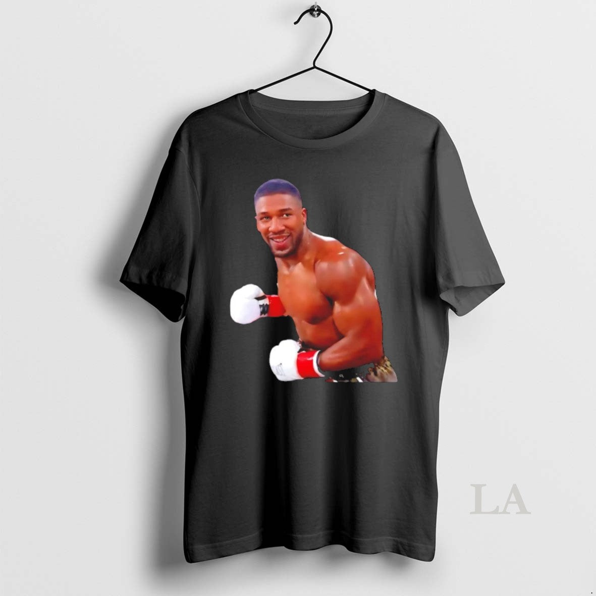 Original Anthony Joshua Smiling Before Knocking Out Jake Paul Image T-Shirts