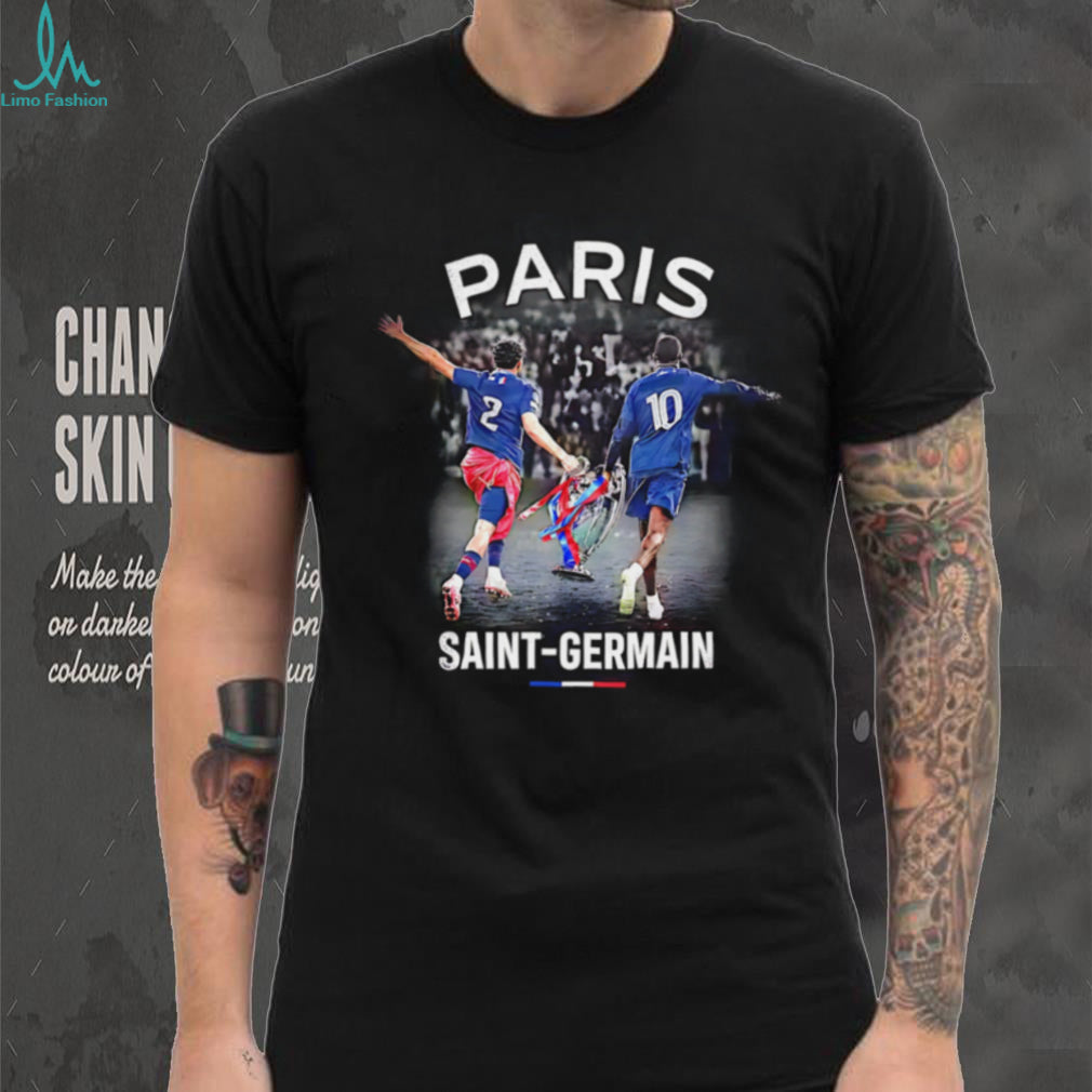Paris Saint Germain players holding UEFA Champions League trophy shirt