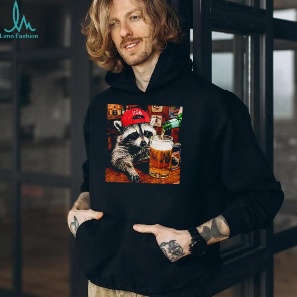 Raccoon Wearing USA Red Hat Drinking Beer Bar Scene T Shirt
