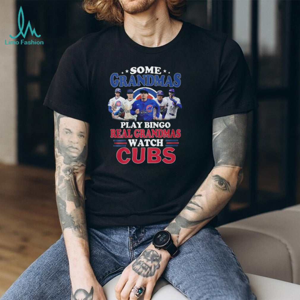 Real Grandmas Watch Chicago Cubs MLB Baseball Players Signature T Shirt