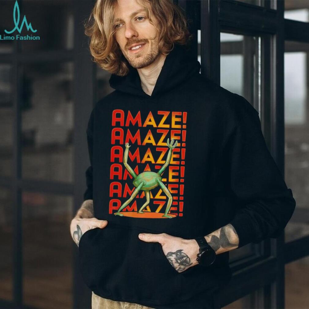 Retro Amaze! Green Robot Dancing Graphic T Shirt