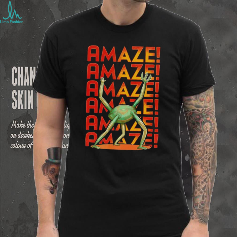 Retro Amaze! Green Robot Dancing Graphic T Shirt