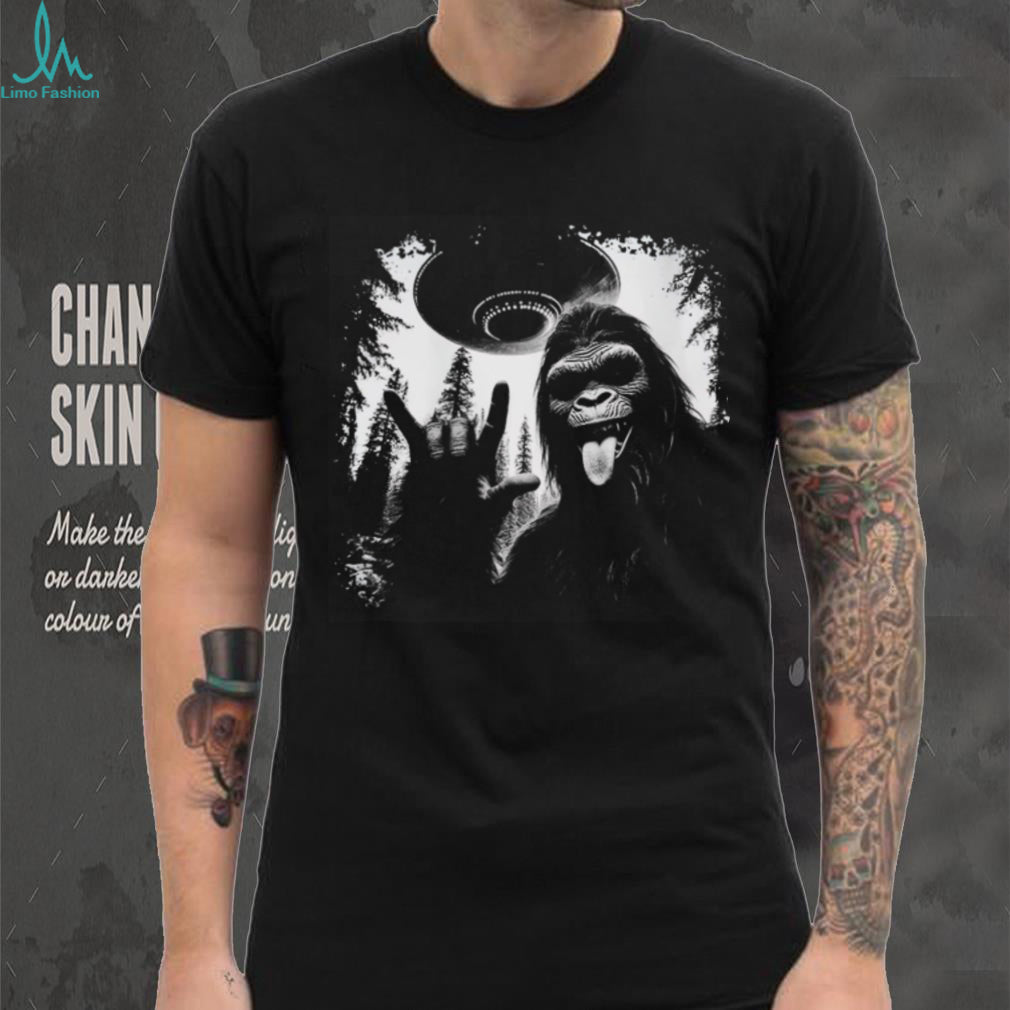 Rock on Bigfoot Sasquatch and UFO Alien Mothership Graphic T Shirt
