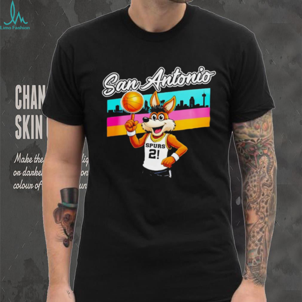 San Antonio Spurs Mascot The Coyote Retro Skyline T Shirt