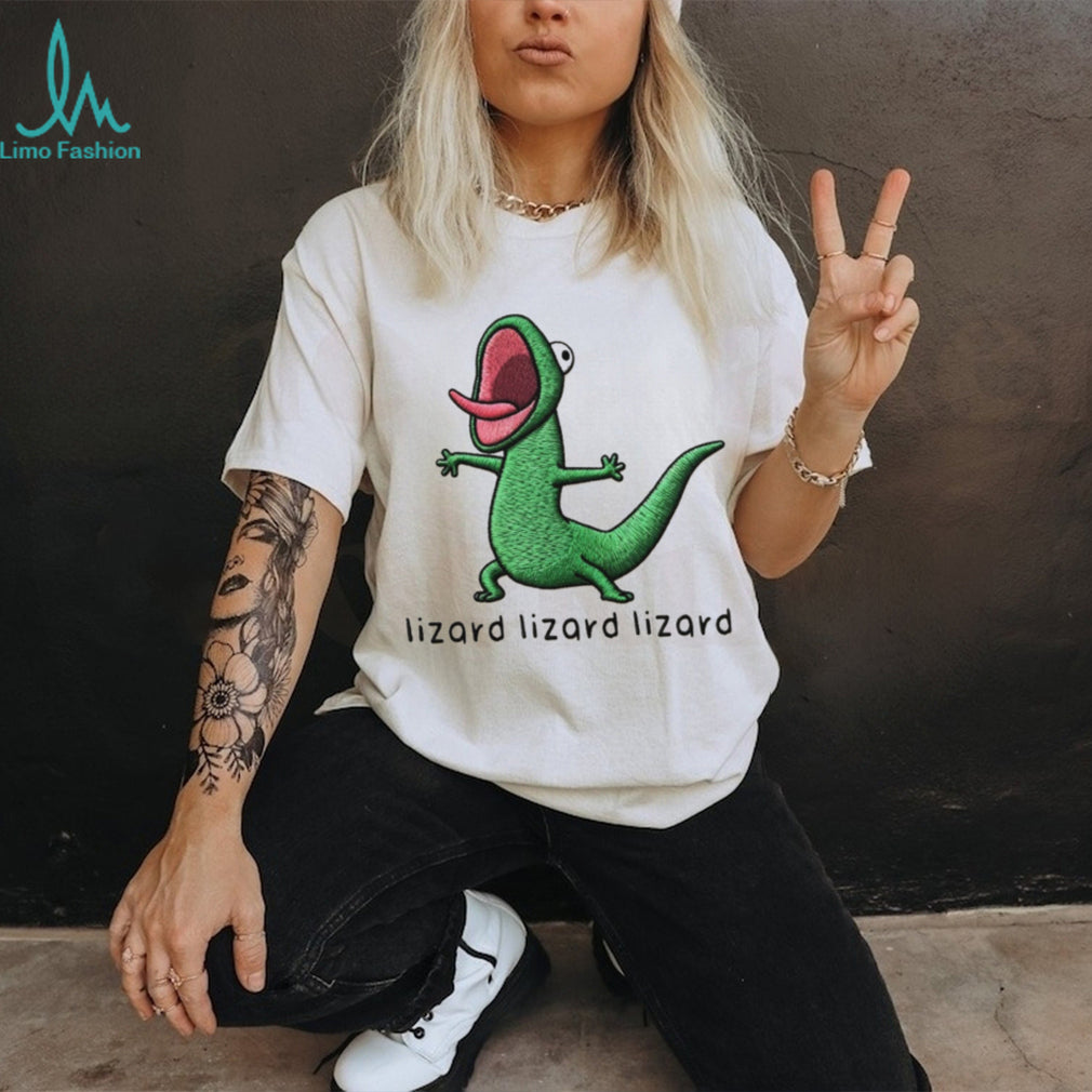 Screaming Green Lizard Embroidery Style Graphic T Shirt