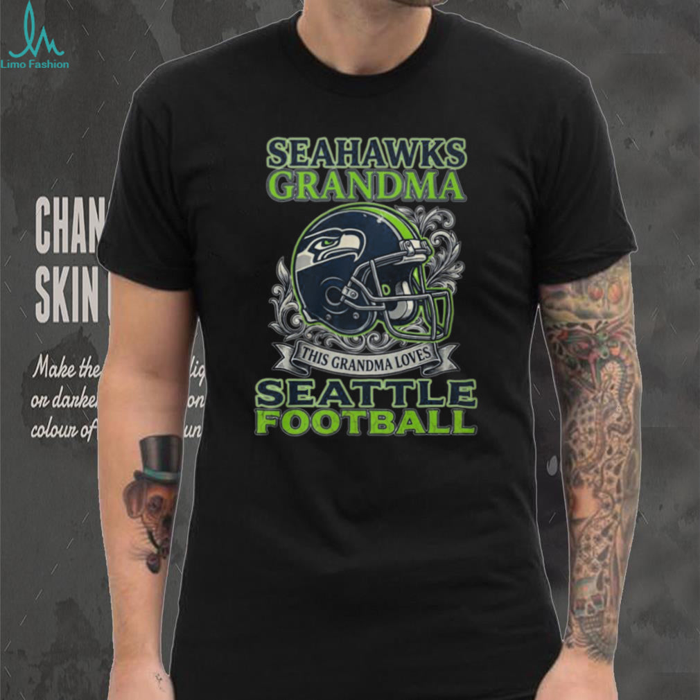 Seahawks Grandma This Grandma Loves Seattle Football Fan T Shirt