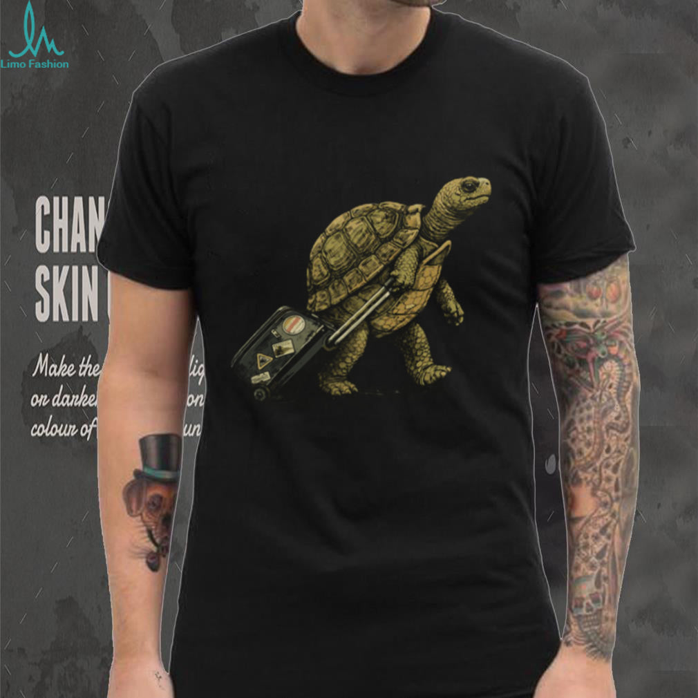 Slow Traveler Turtle Luggage Suitcase Illustration T Shirt