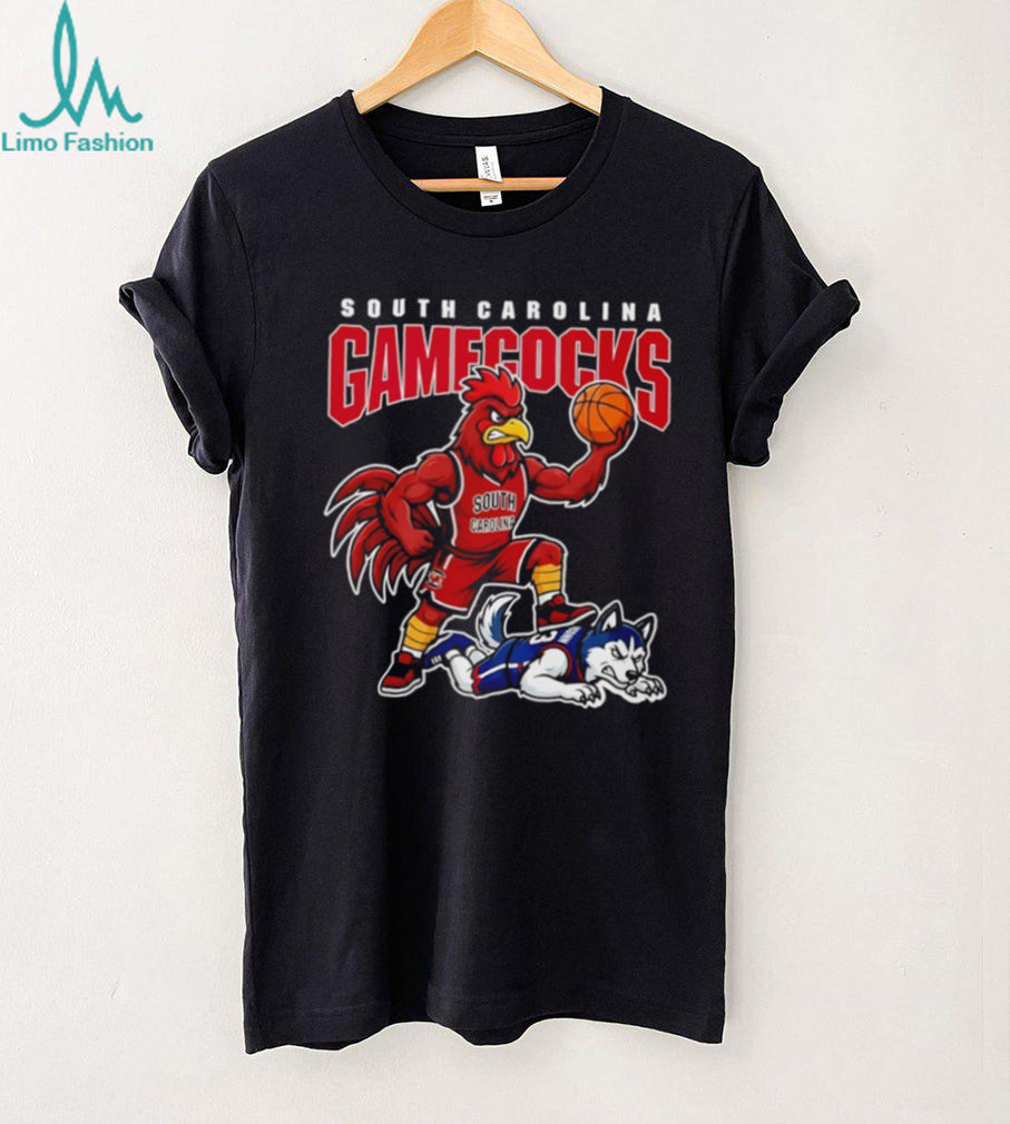South Carolina Gamecocks vs UConn Huskies Basketball Rivalry Graphic T Shirt