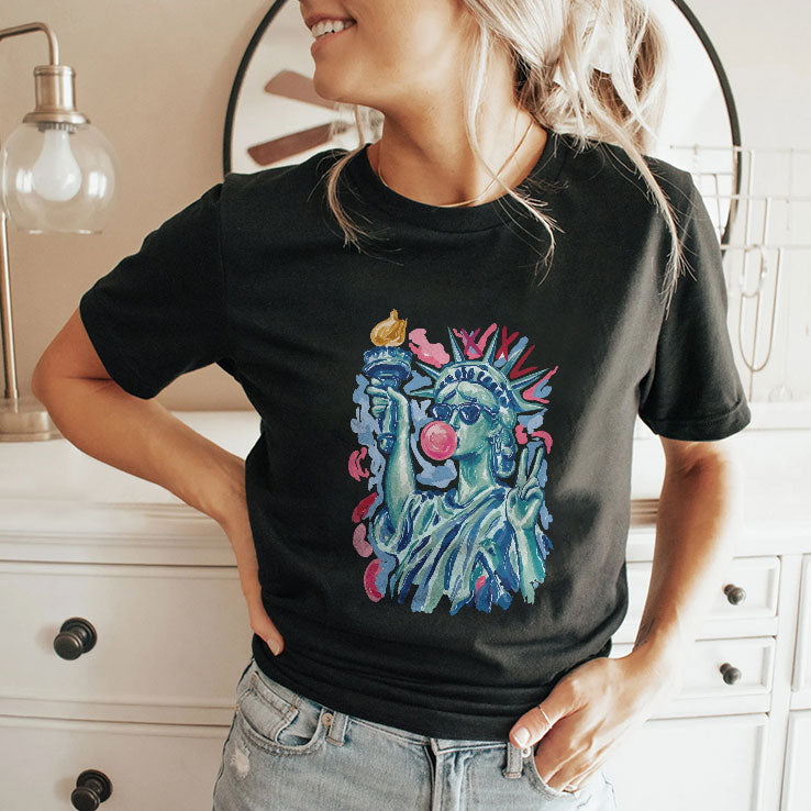 Statue Of Liberty Blowing Bubble Gum 4th Of July T Shirt