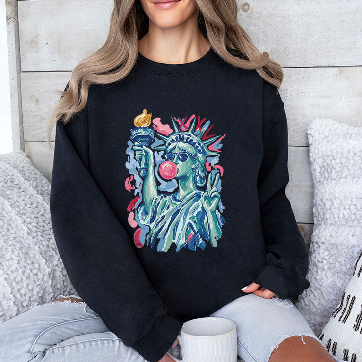 Statue Of Liberty Blowing Bubble Gum 4th Of July T Shirt