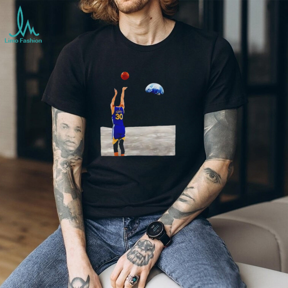 Stephen Curry 30 Moon Shot Space Dunk Earth View Basketball Graphic T Shirt