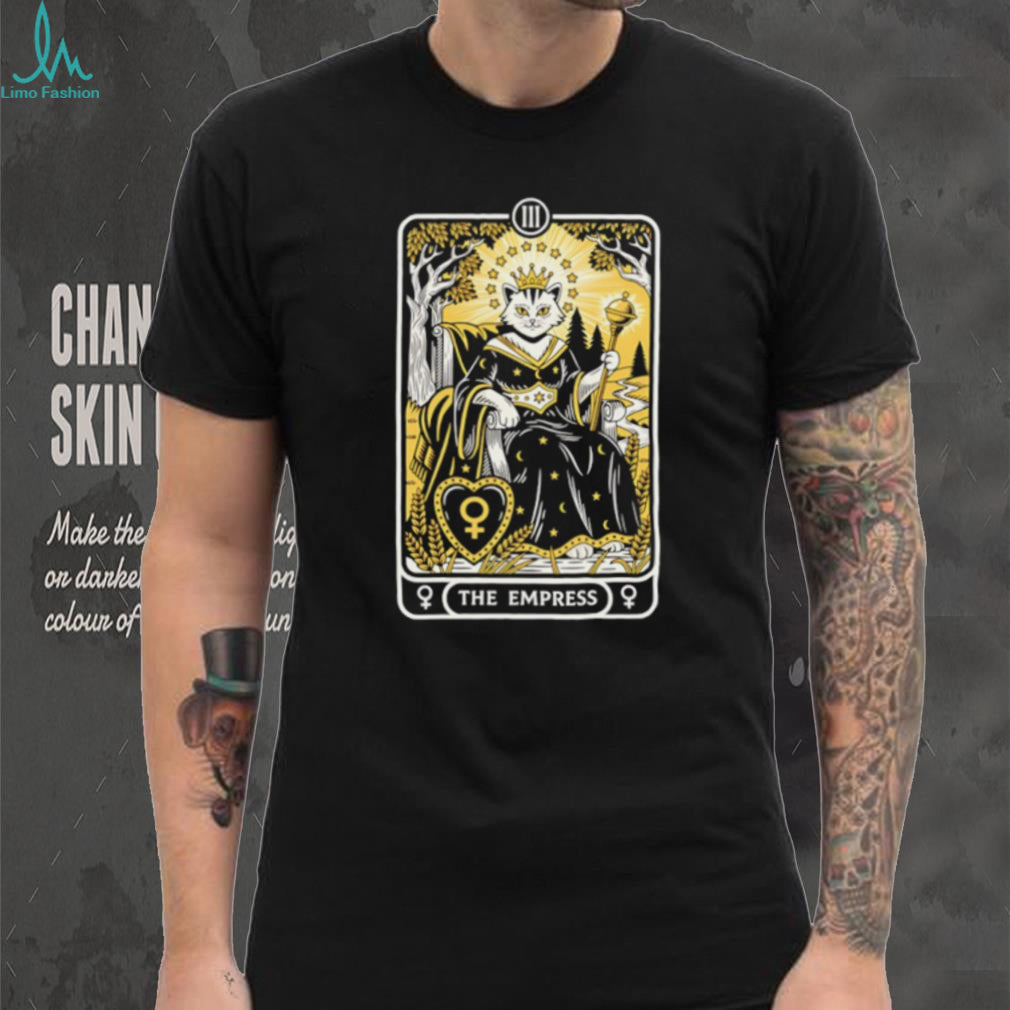 The Empress Tarot Card Cat Black Crewneck T shirt
